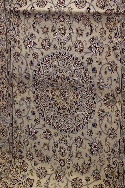 Ispahan-Marchand de tapis-005
